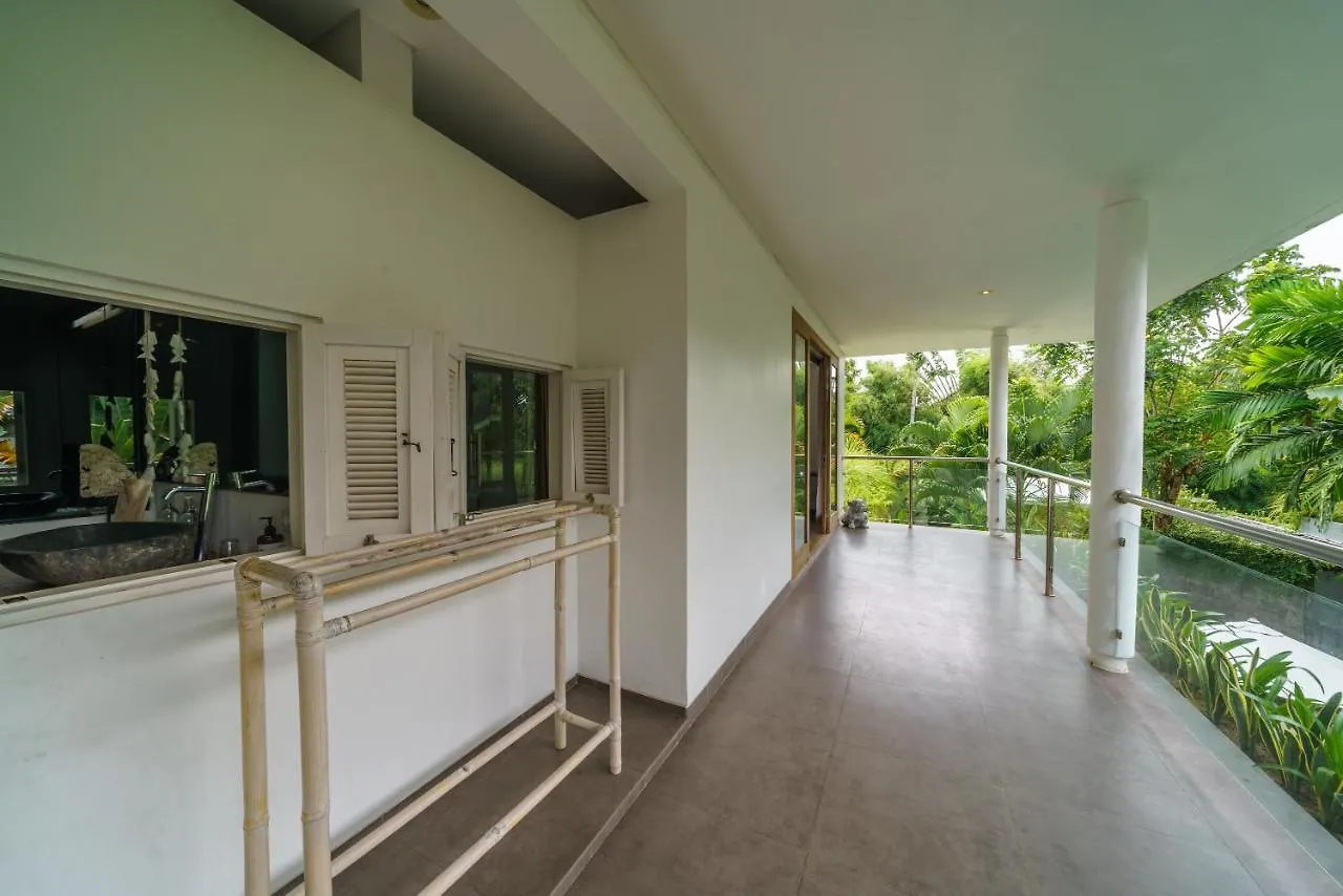 Villa Paloma - Chic Tropical Garden Villa With Outdoor Pool Seminyak