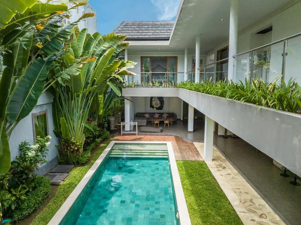 Villa Paloma - Chic Tropical Garden Villa With Outdoor Pool Seminyak  0*, Seminyak (Bali)