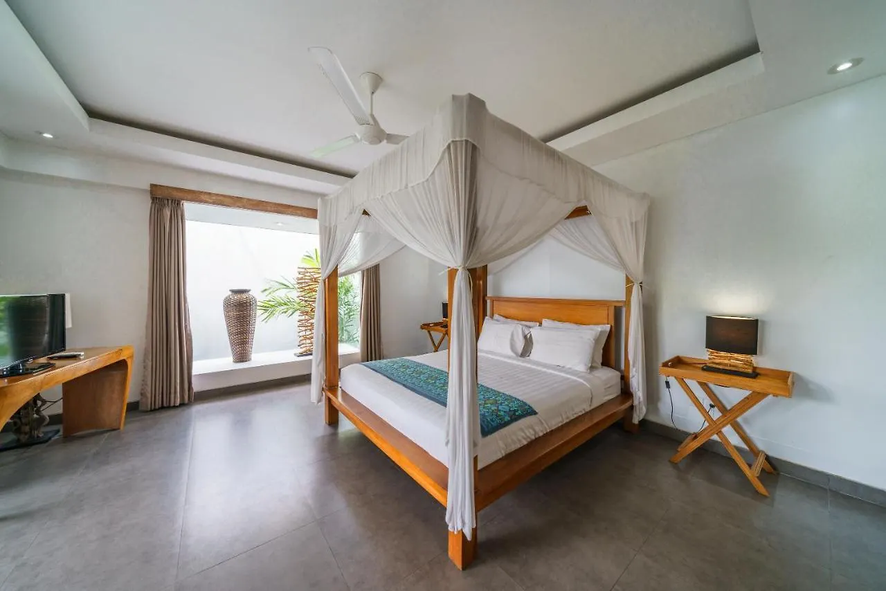 Villa Paloma - Chic Tropical Garden Villa With Outdoor Pool Seminyak